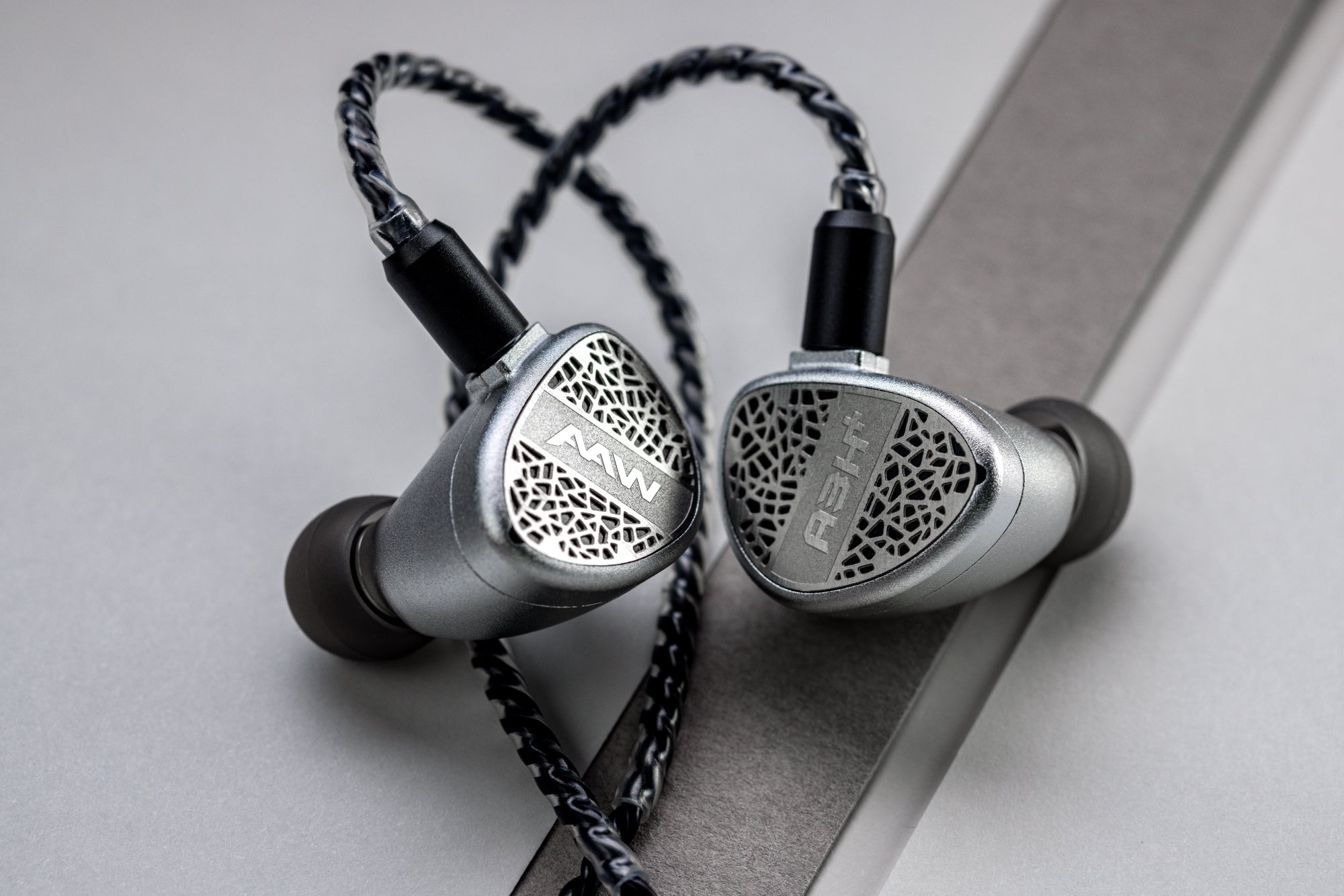 A3H+ LUX Triple Driver Hybrid Universal In-Ear Monitor - Null Audio