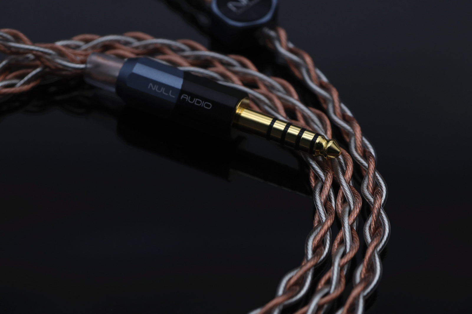 Hakone MKIII copper and silver braided headphone cable with 4.4 mm balanced plug